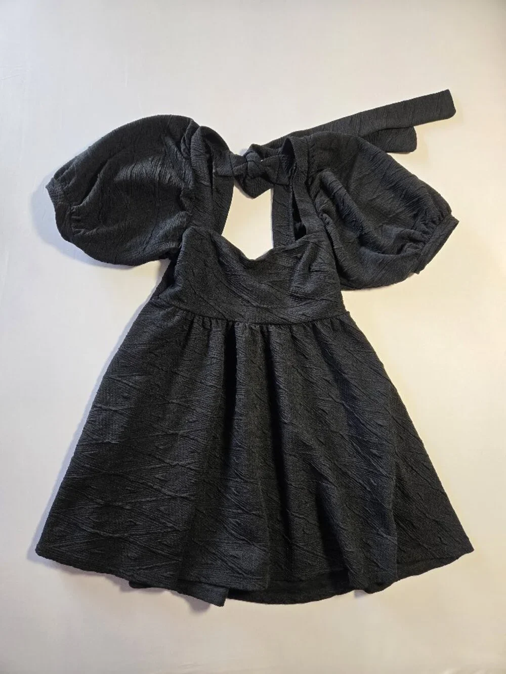 Free People Violet Mini Dress Black Textured Puff Sleeve Babydoll Size S Boho